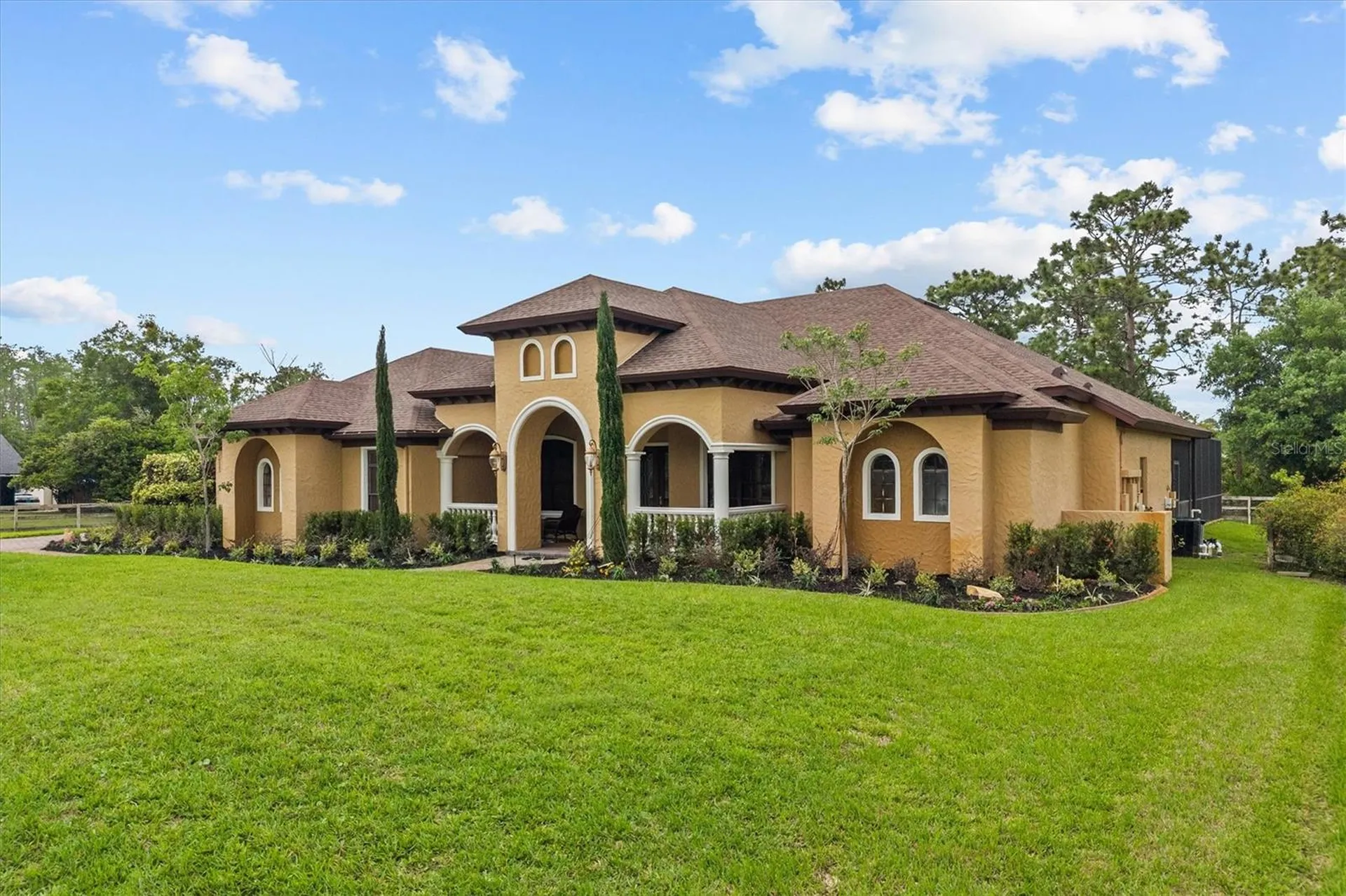19345 Mardi Gras Street Orlando FL 32833