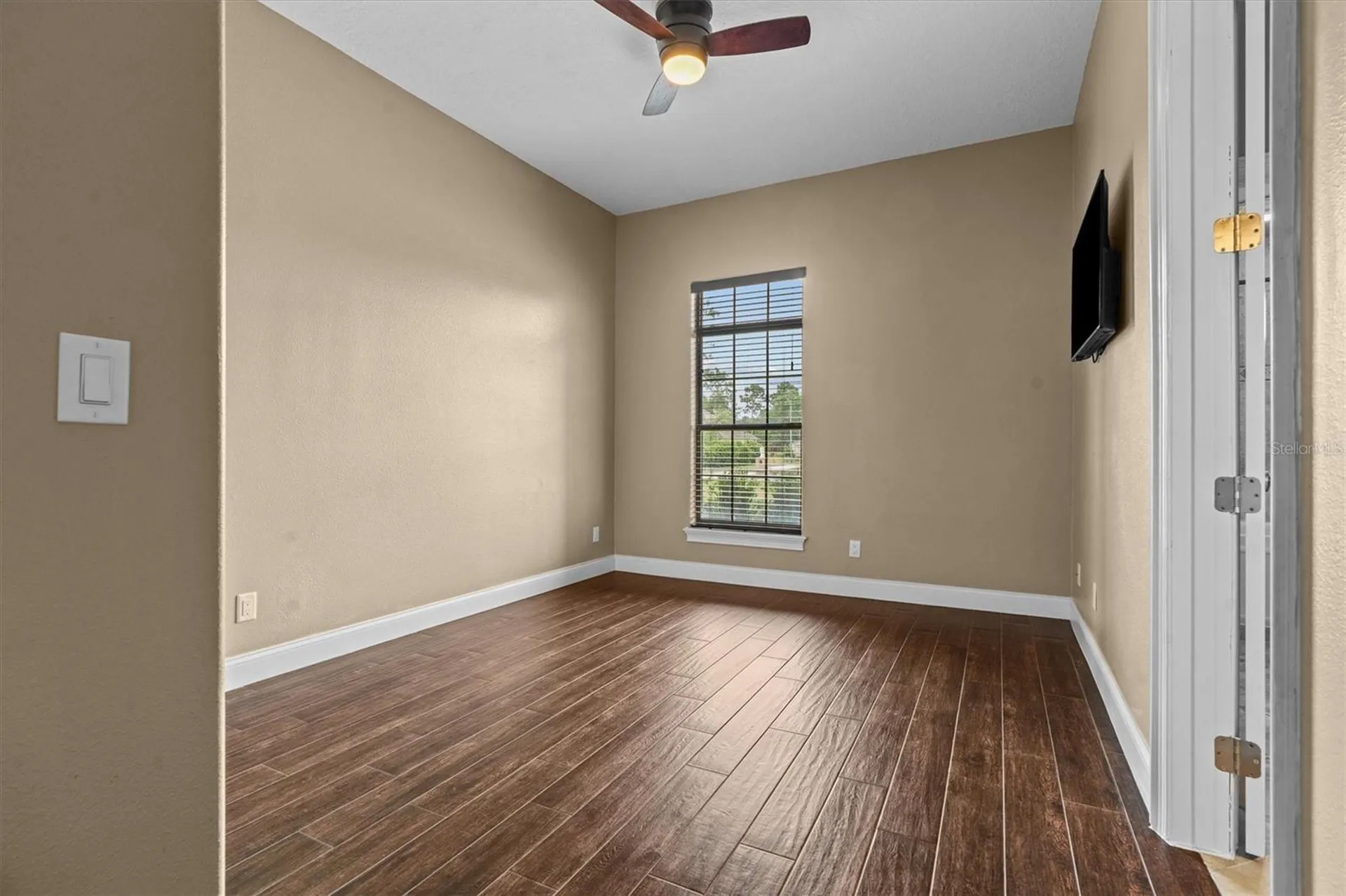 19345 Mardi Gras Street Orlando FL 32833