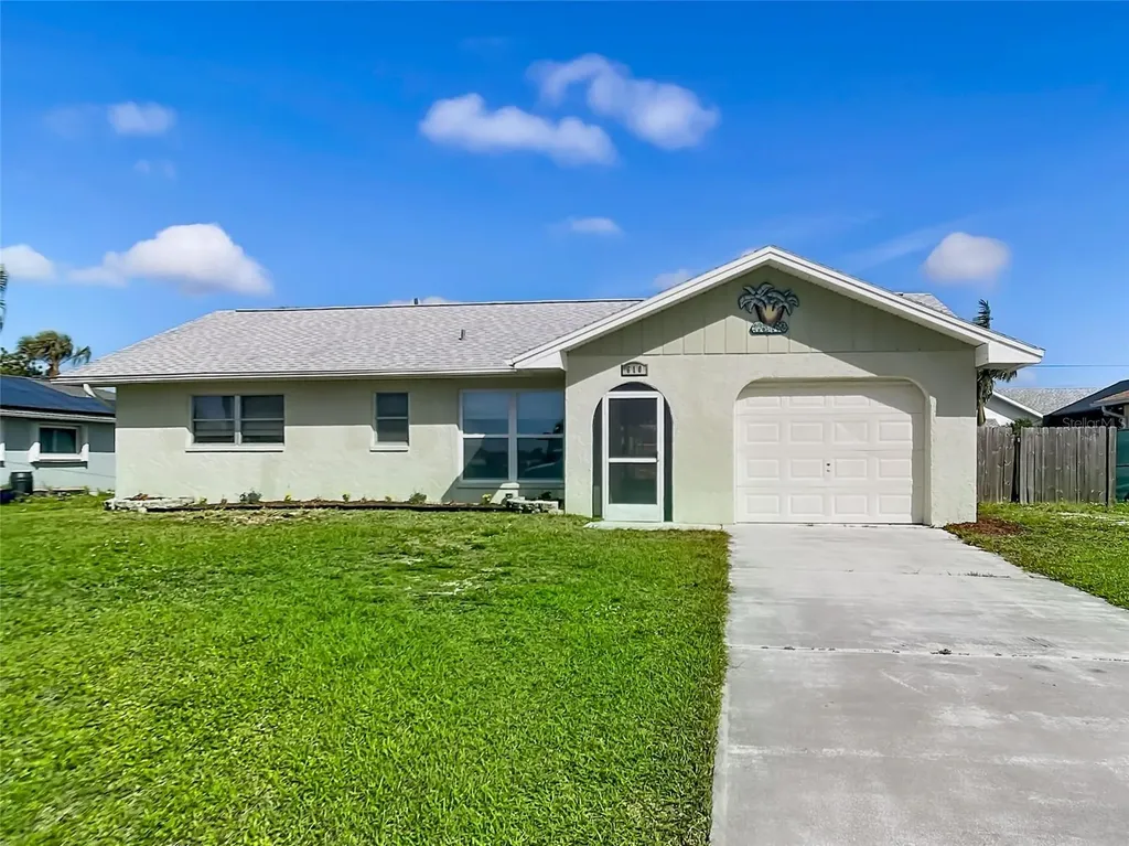 610 Chamber Street NW Port Charlotte FL 33948