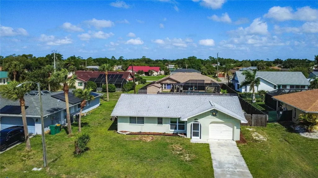 610 Chamber Street NW Port Charlotte FL 33948