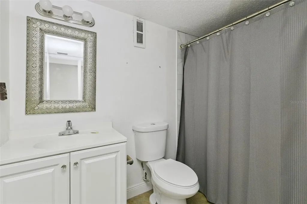 900 Lake Destiny Road Altamonte Springs FL 32714