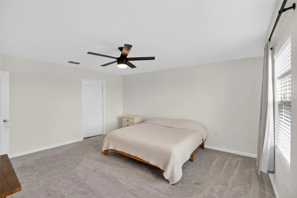 1044 Kelly Fern Loop Ruskin FL 33570
