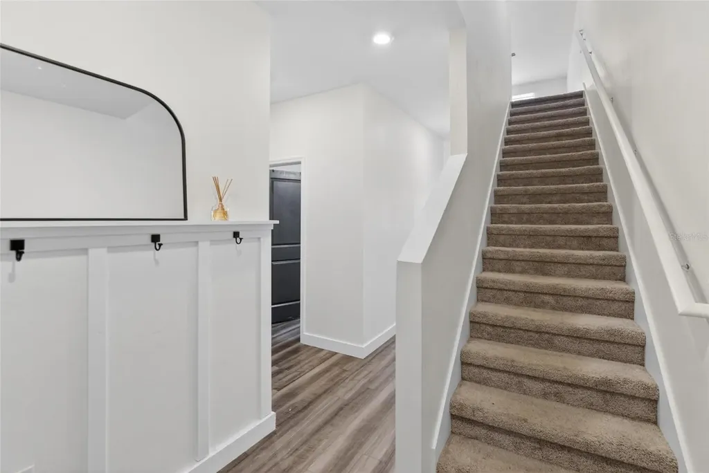 1044 Kelly Fern Loop Ruskin FL 33570