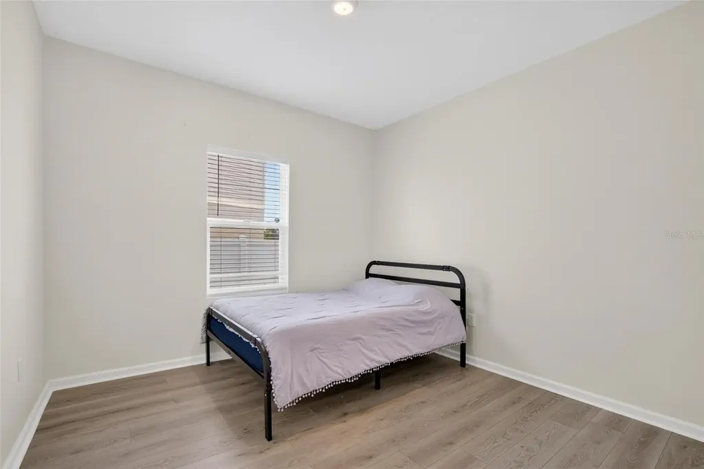 1044 Kelly Fern Loop Ruskin FL 33570