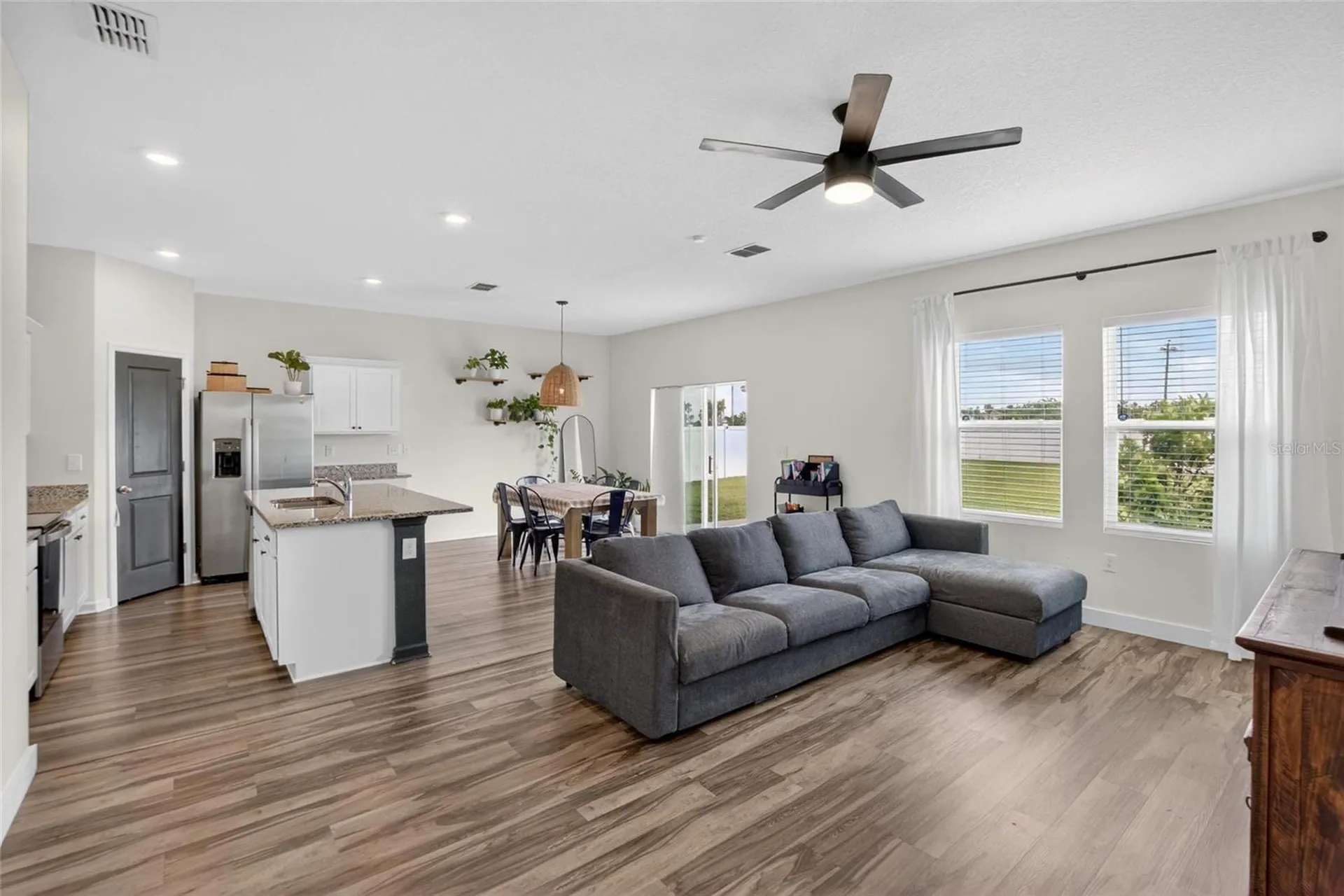 1044 Kelly Fern Loop Ruskin FL 33570