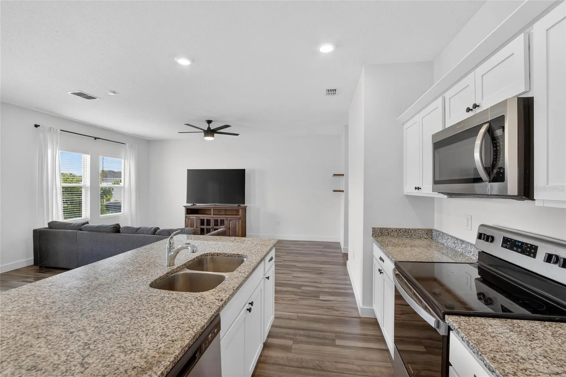 1044 Kelly Fern Loop Ruskin FL 33570