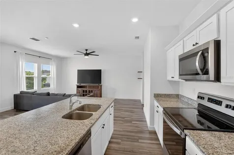 1044 Kelly Fern Loop Ruskin FL 33570
