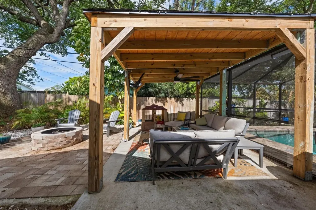 2388 Jones Drive Dunedin FL 34698