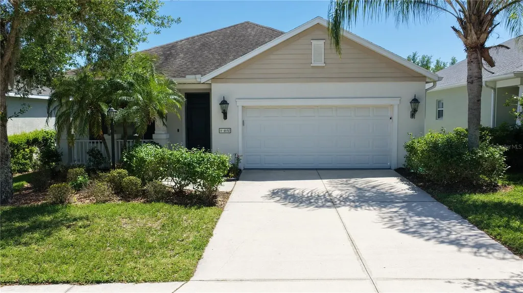 4650 Woodbrook Drive Sarasota FL 34243