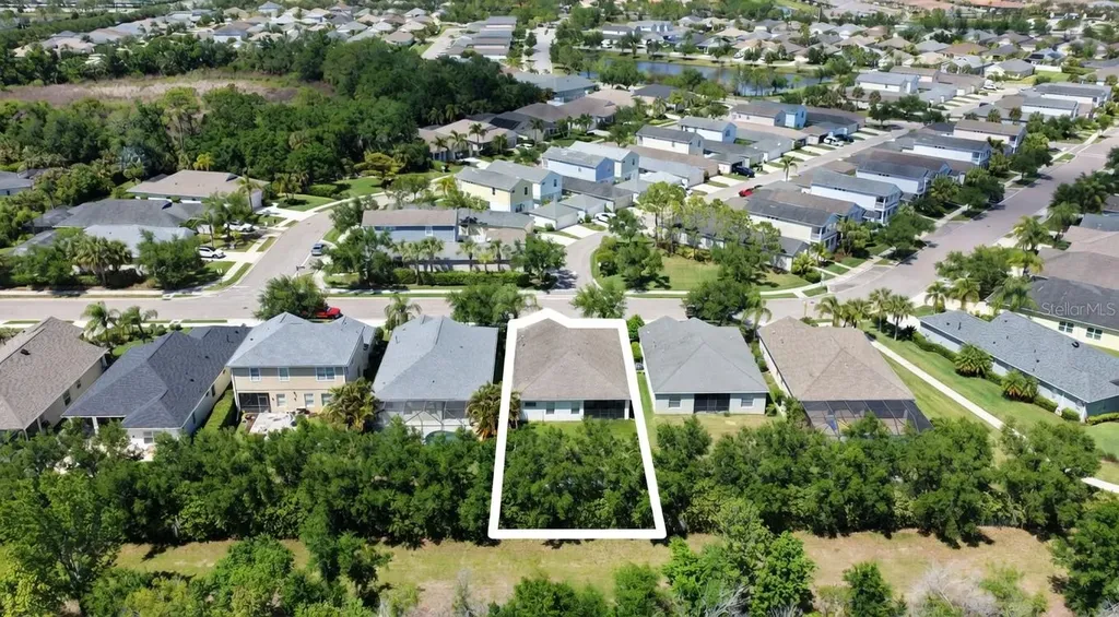 4650 Woodbrook Drive Sarasota FL 34243