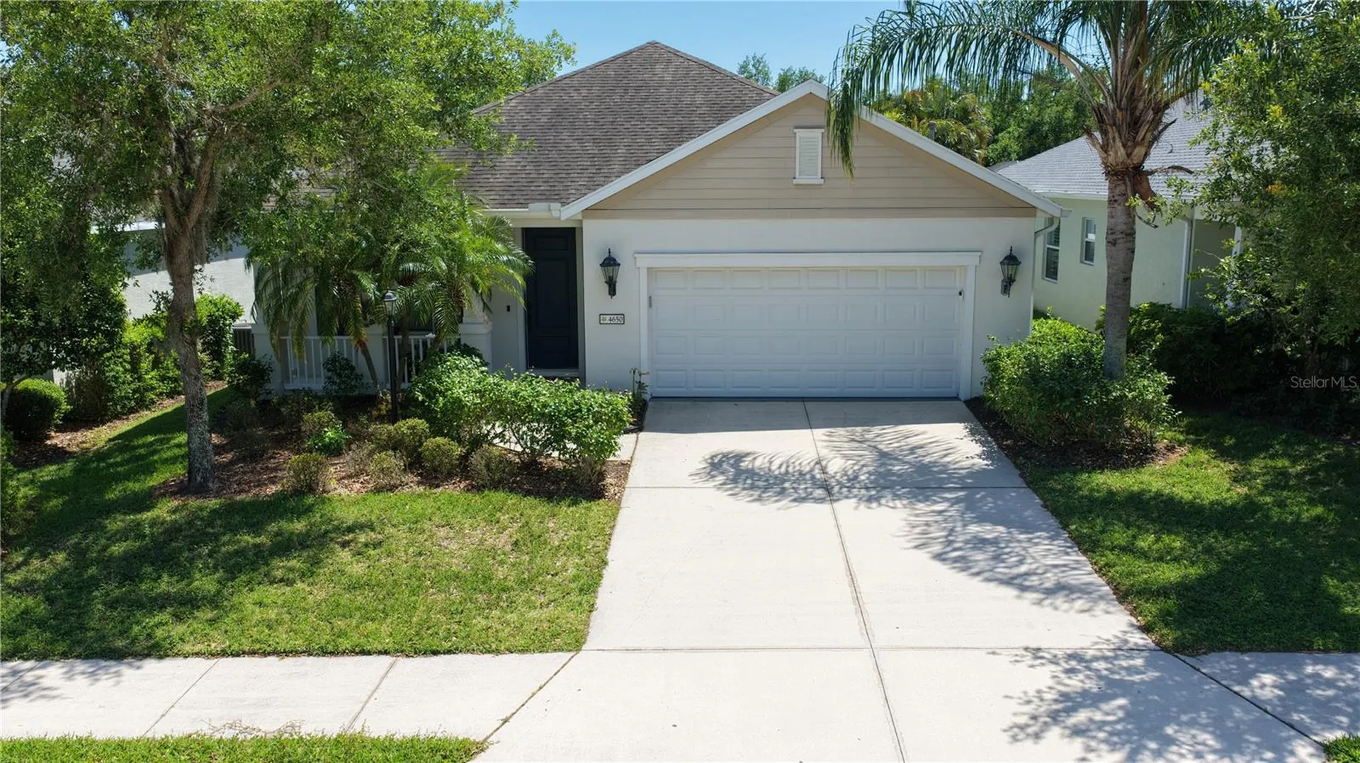 4650 Woodbrook Drive Sarasota FL 34243