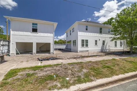 5204 10th Street N St Petersburg FL 33703