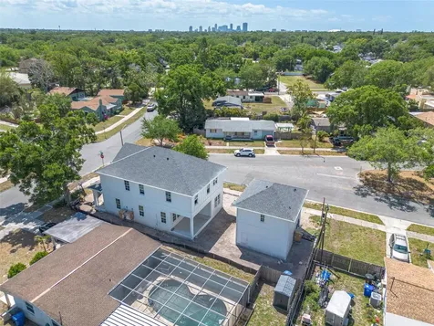 5204 10th Street N St Petersburg FL 33703