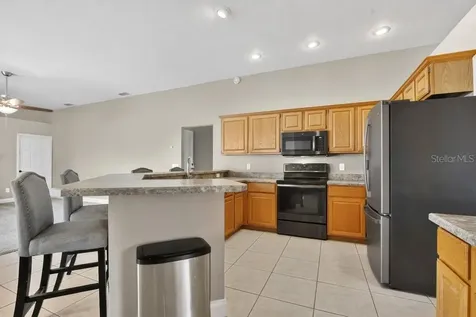 2210 Blossomwood Drive Oviedo FL 32765