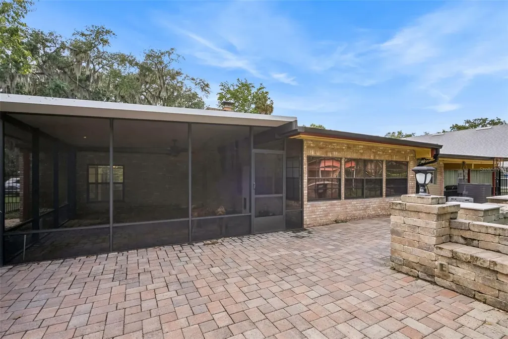 1000 Boylston Street Leesburg FL 34748
