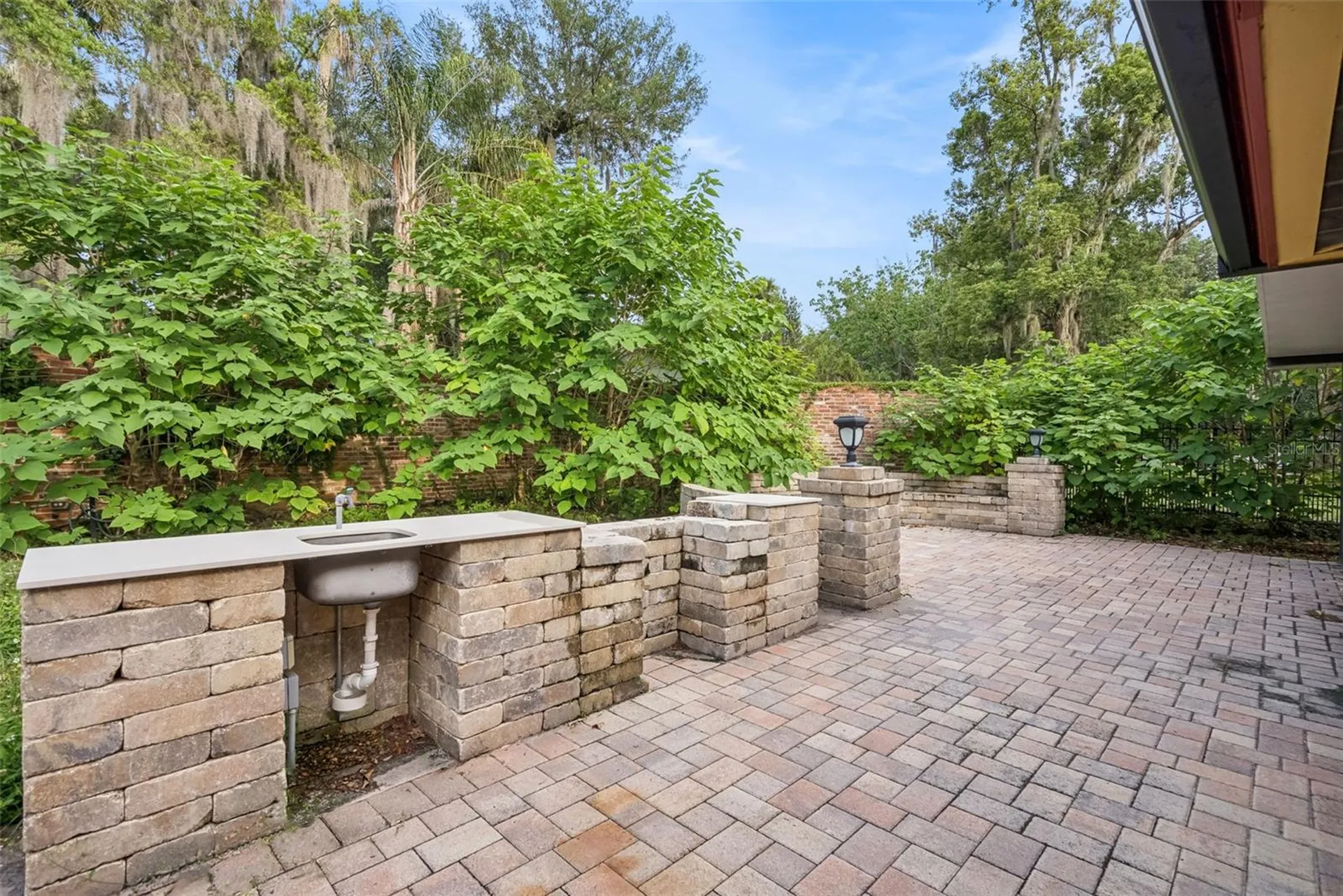 1000 Boylston Street Leesburg FL 34748