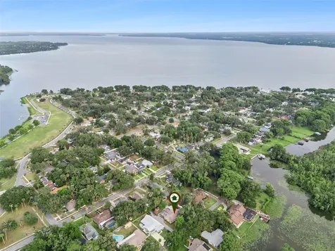 1000 Boylston Street Leesburg FL 34748
