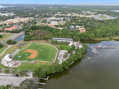 1000 Boylston Street Leesburg FL 34748