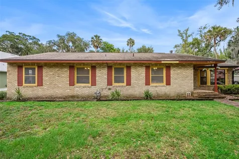 1000 Boylston Street Leesburg FL 34748