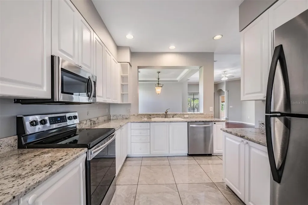 12752 Aston Creek Drive Tampa FL 33626