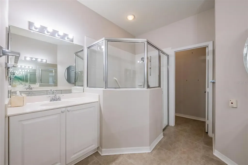 12752 Aston Creek Drive Tampa FL 33626