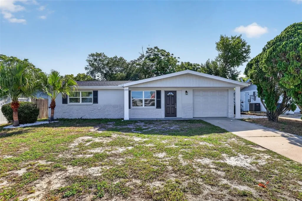 10914 Leeds Road Port Richey FL 34668