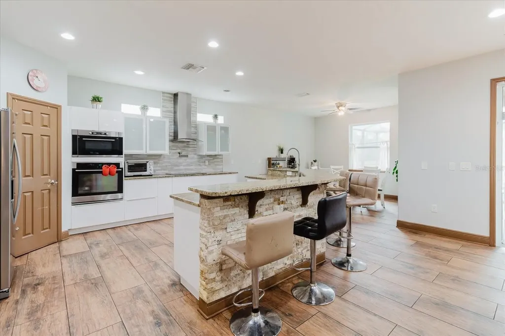 2603 Bismark Drive Valrico FL 33596