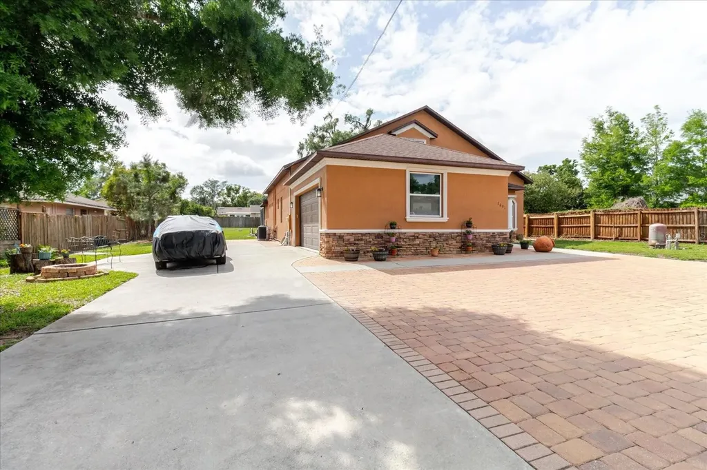 2603 Bismark Drive Valrico FL 33596