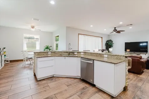 2603 Bismark Drive Valrico FL 33596