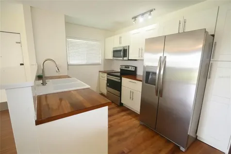 2938 Clark Road Sarasota FL 34231