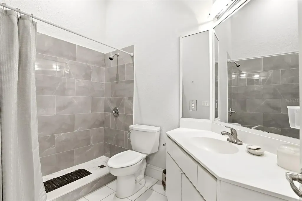 9151 Point Cypress Drive Orlando FL 32836