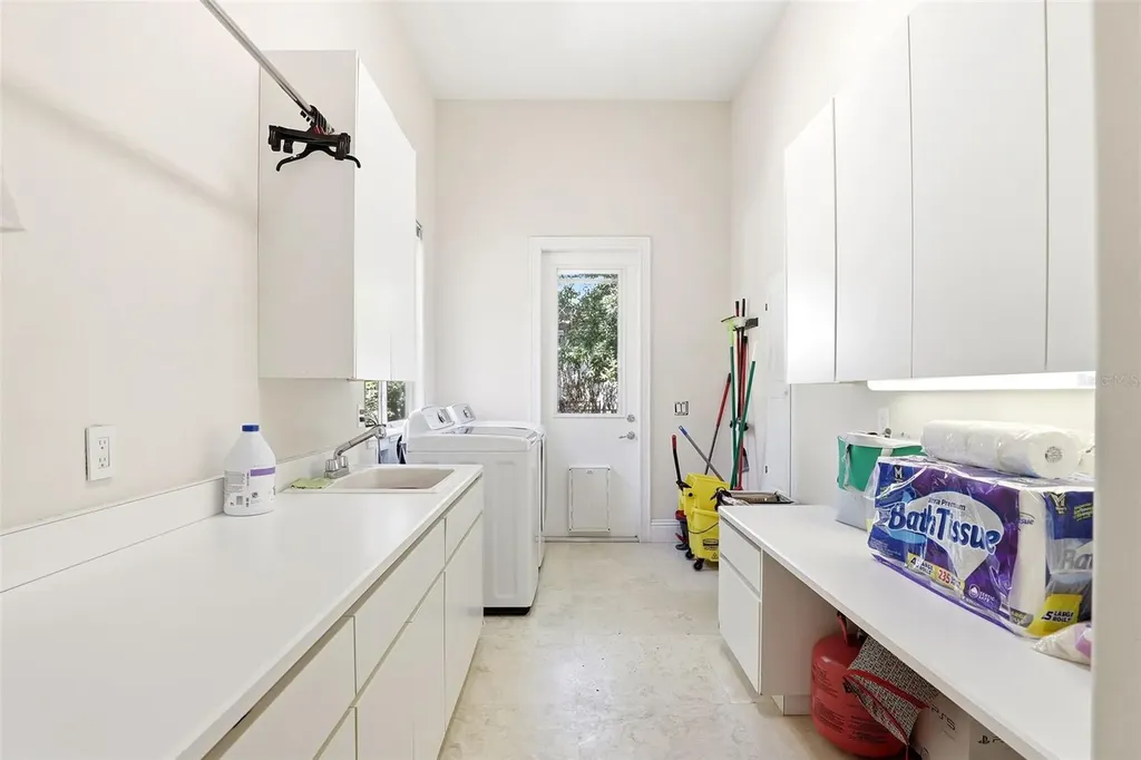 9151 Point Cypress Drive Orlando FL 32836