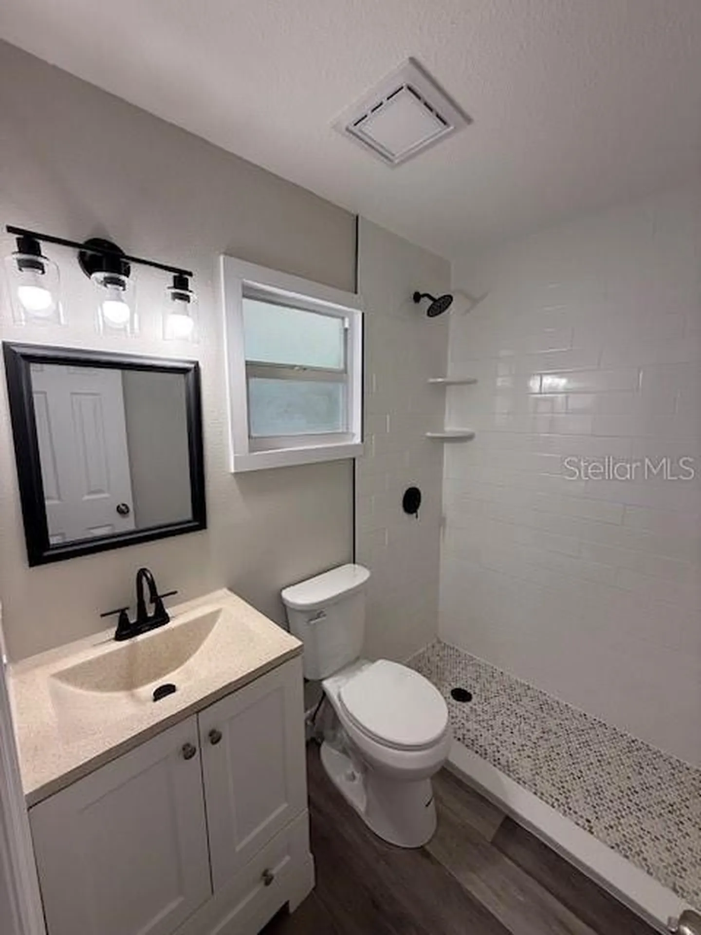 1152 N Dean Road Orlando FL 32825