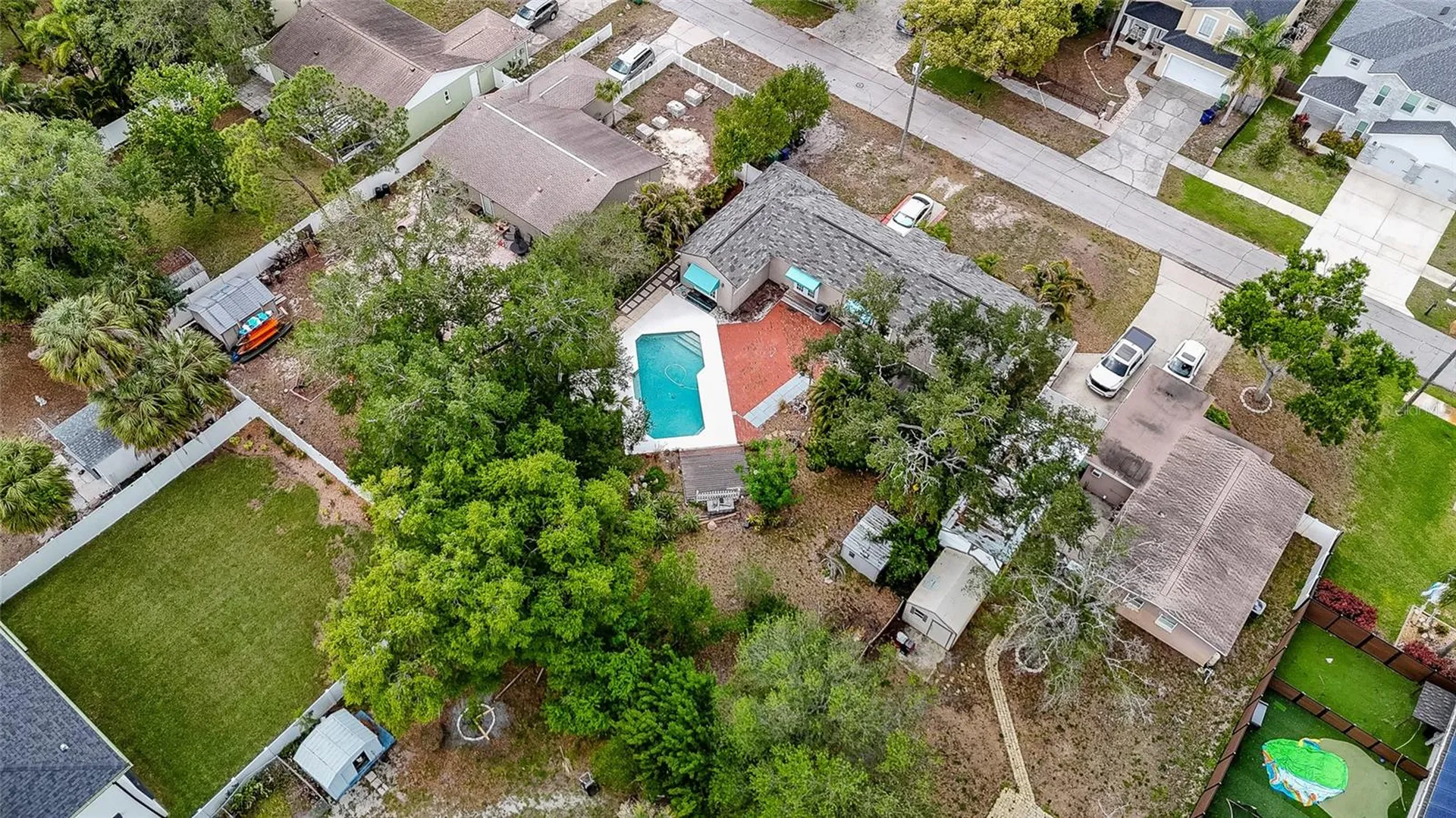3308 W Paul Avenue Tampa FL 33611