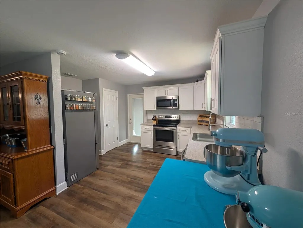 739 Center Street Lake Wales FL 33877