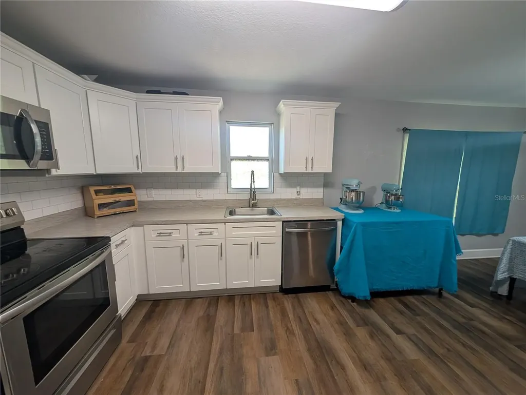 739 Center Street Lake Wales FL 33877