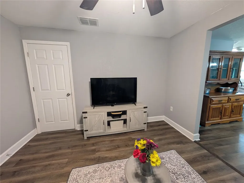 739 Center Street Lake Wales FL 33877
