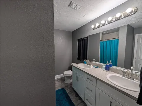 739 Center Street Lake Wales FL 33877