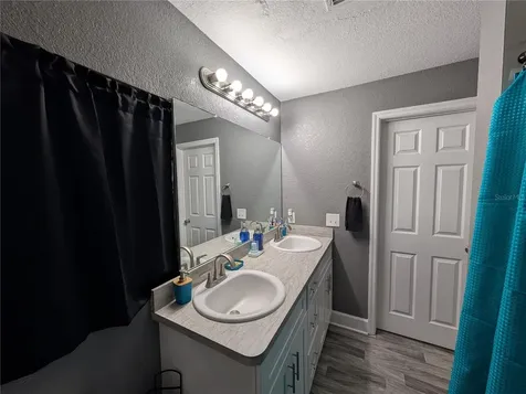 739 Center Street Lake Wales FL 33877