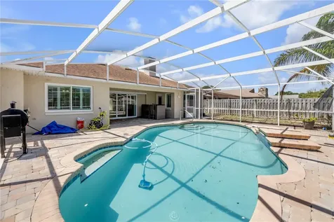 10 Cunningham Drive New Smyrna Beach FL 32168