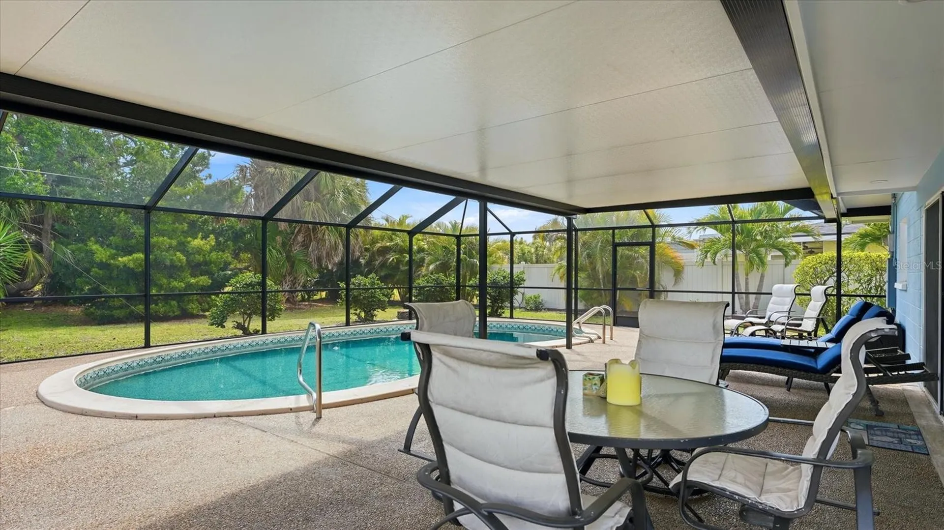 2486 Breakwater Circle Sarasota FL 34231