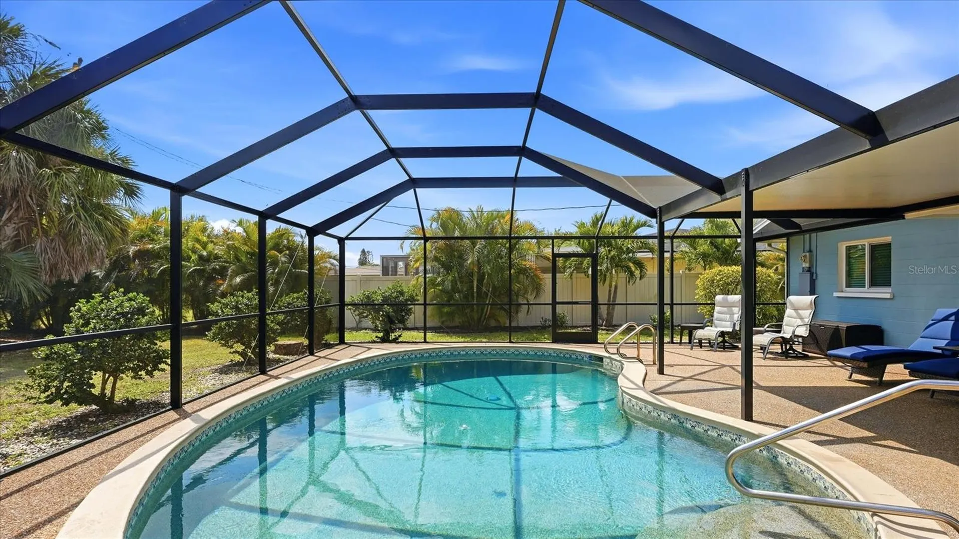 2486 Breakwater Circle Sarasota FL 34231