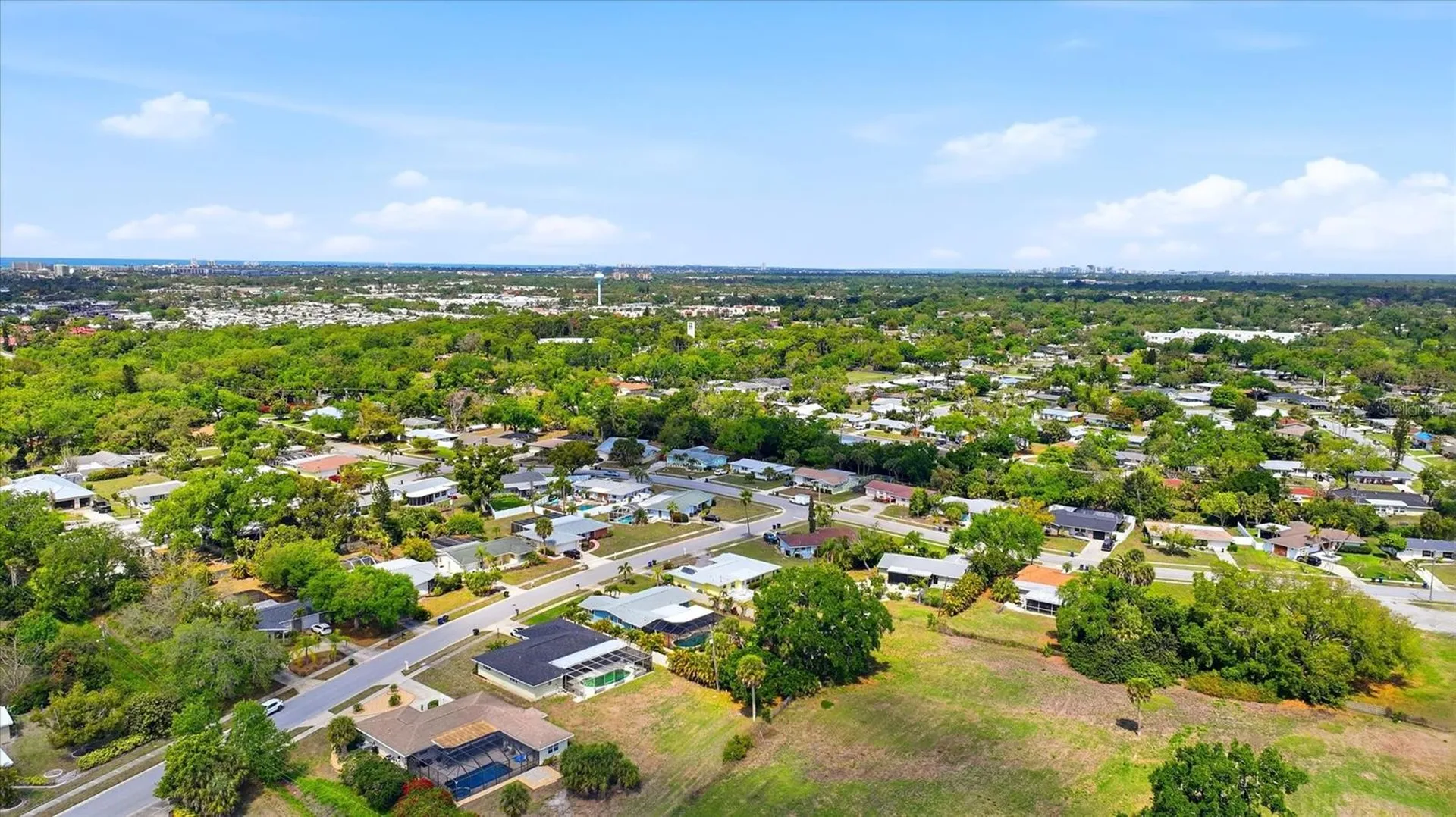 2486 Breakwater Circle Sarasota FL 34231