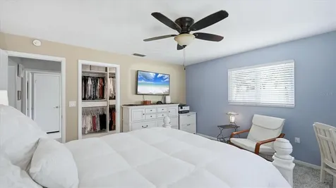 2486 Breakwater Circle Sarasota FL 34231