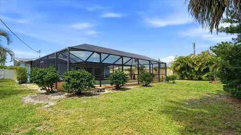 2486 Breakwater Circle Sarasota FL 34231