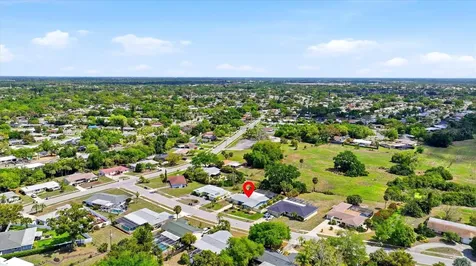2486 Breakwater Circle Sarasota FL 34231
