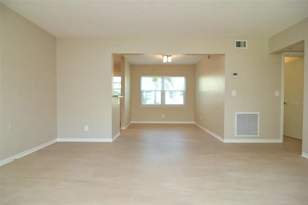 606 12th Avenue NE St Petersburg FL 33701