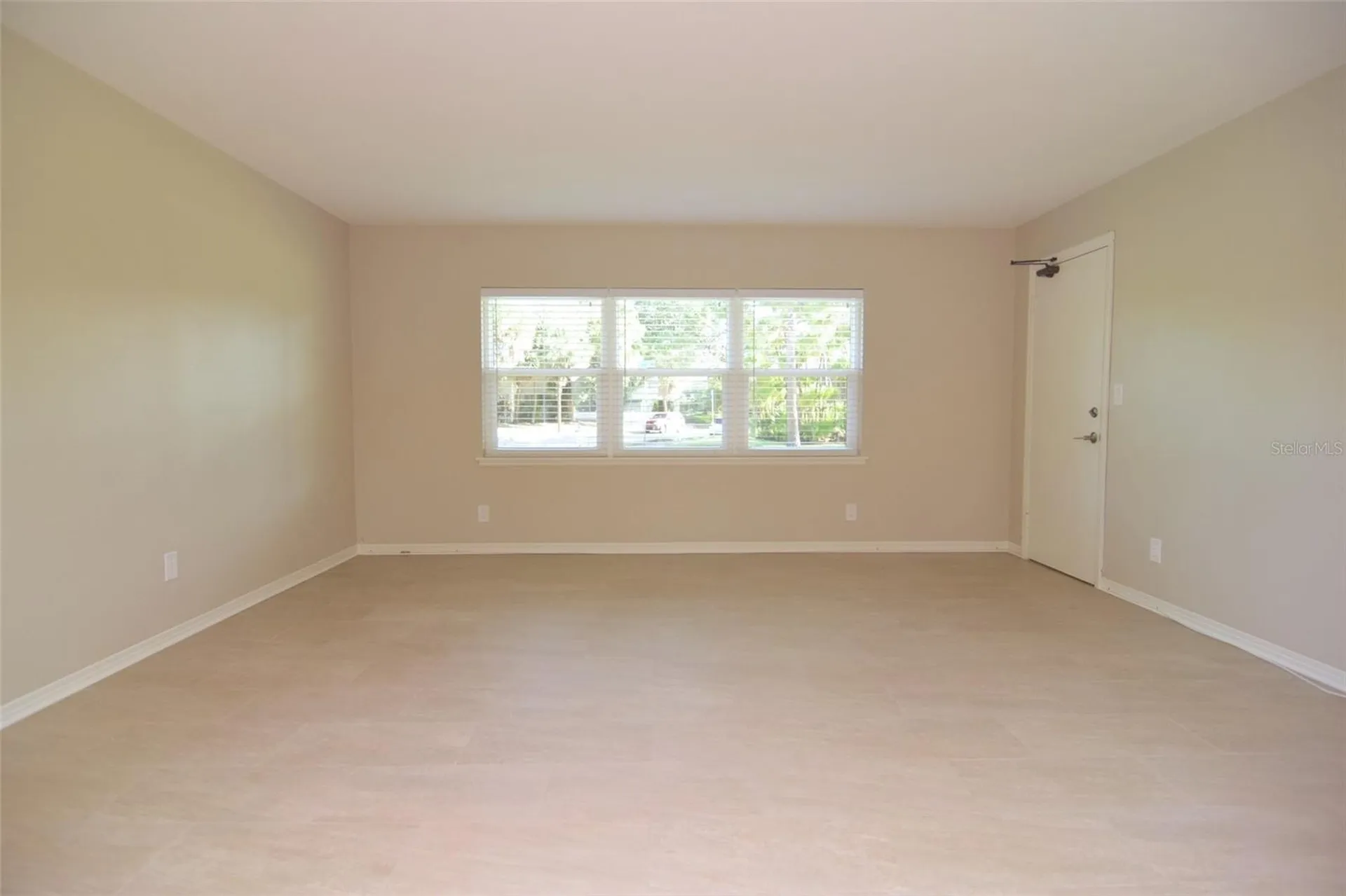 606 12th Avenue NE St Petersburg FL 33701