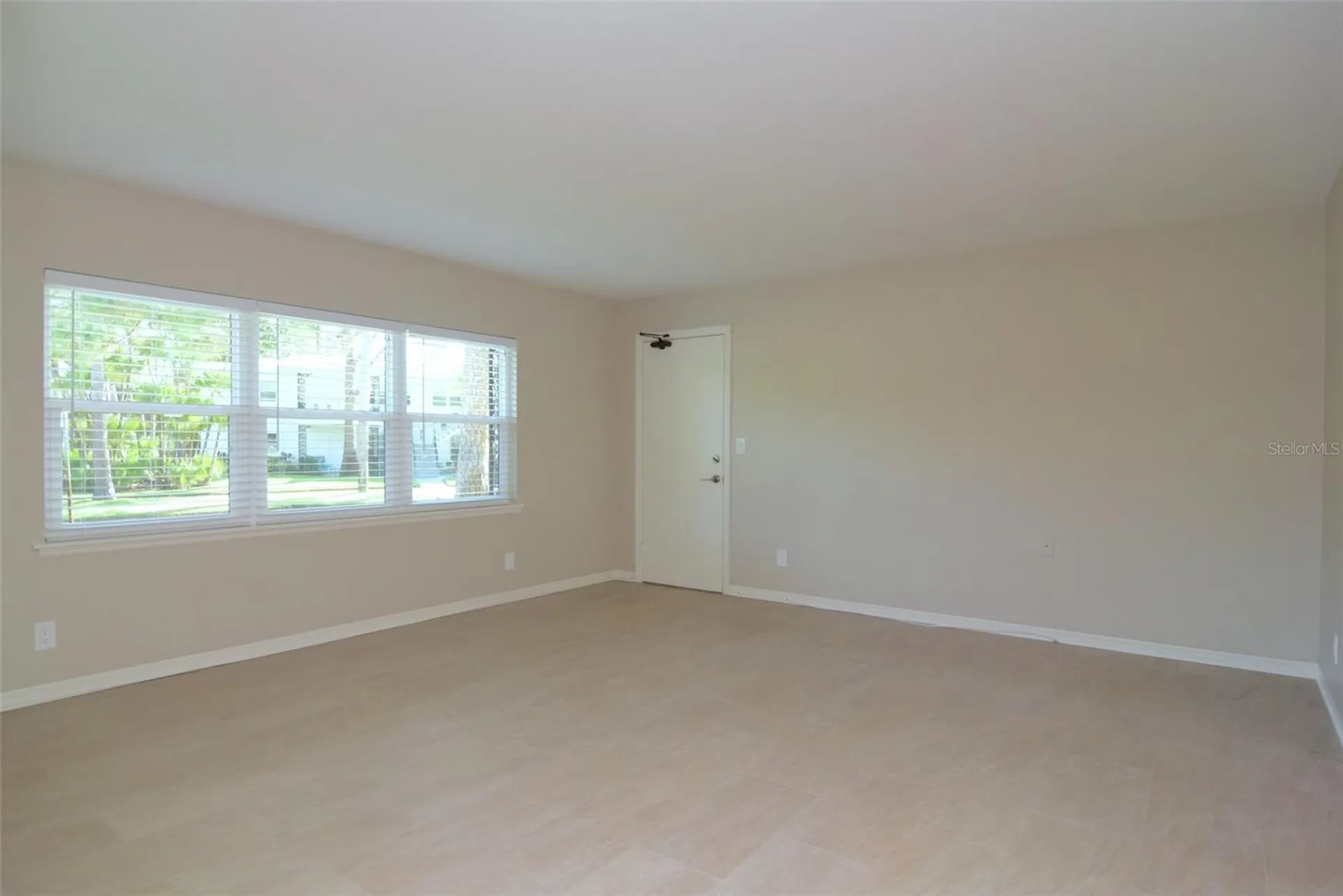 606 12th Avenue NE St Petersburg FL 33701