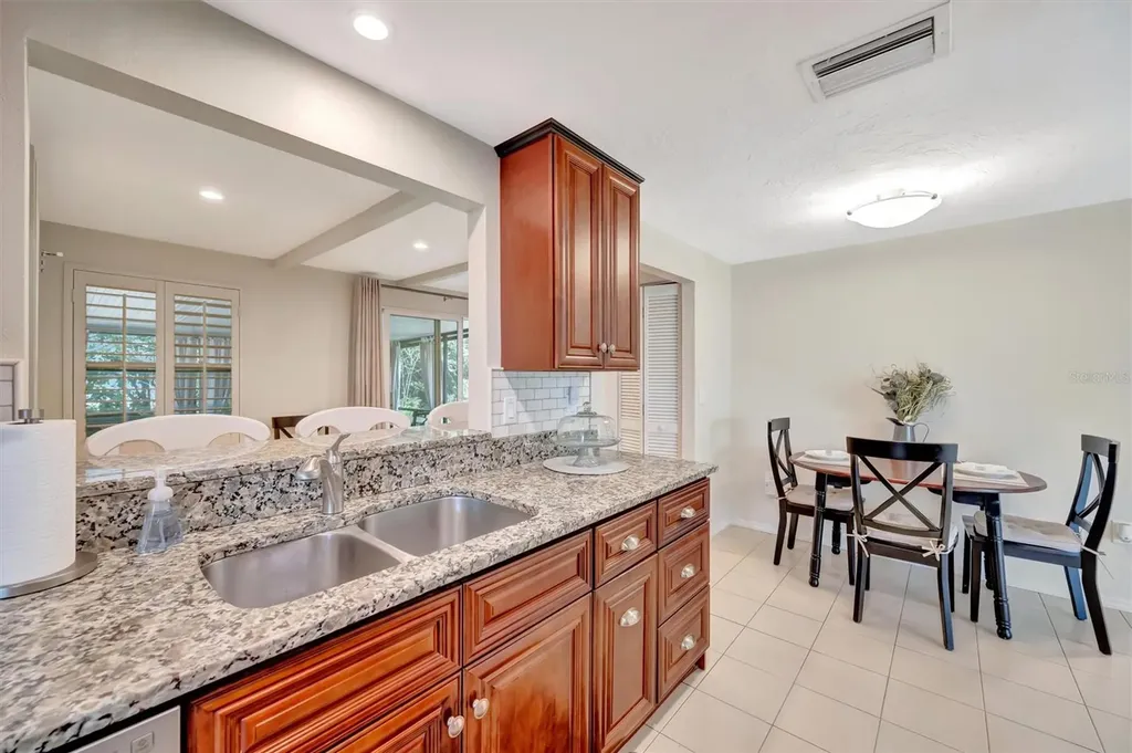 4478 Coco Ridge Circle Sarasota FL 34233